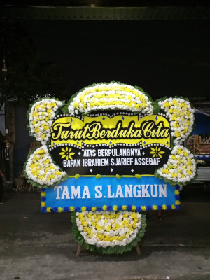 Papan Bunga Duka di Payung Sekaki